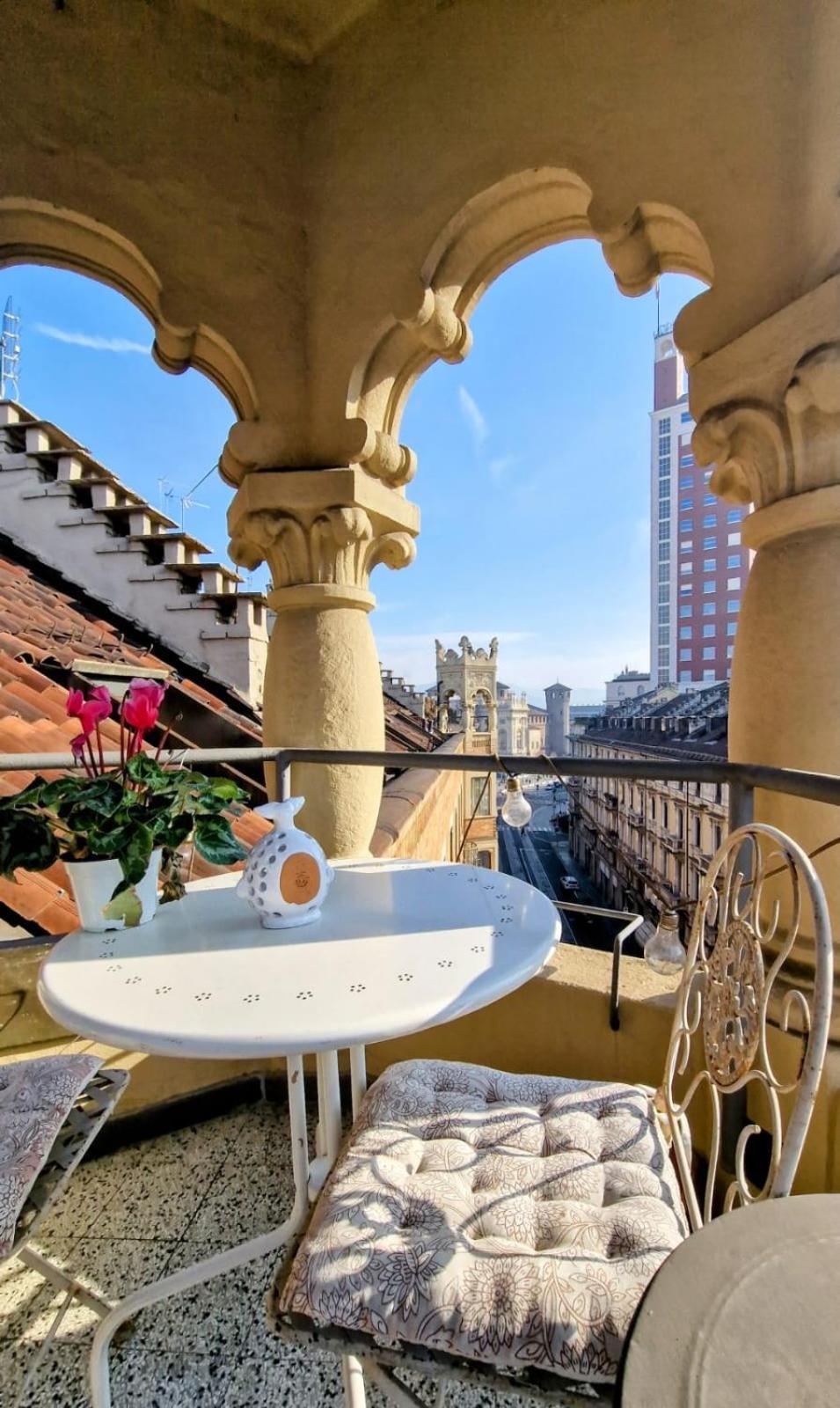 Myhouse Inn Castello - Affitti Brevi Italia Turyn Zewnętrze zdjęcie