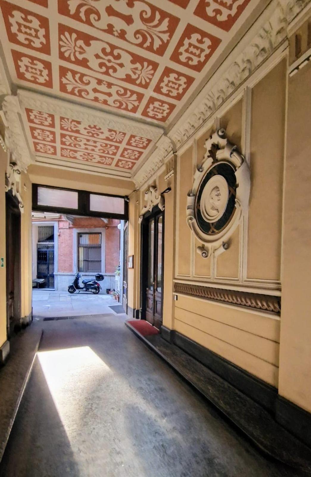 Myhouse Inn Castello - Affitti Brevi Italia Turyn Zewnętrze zdjęcie
